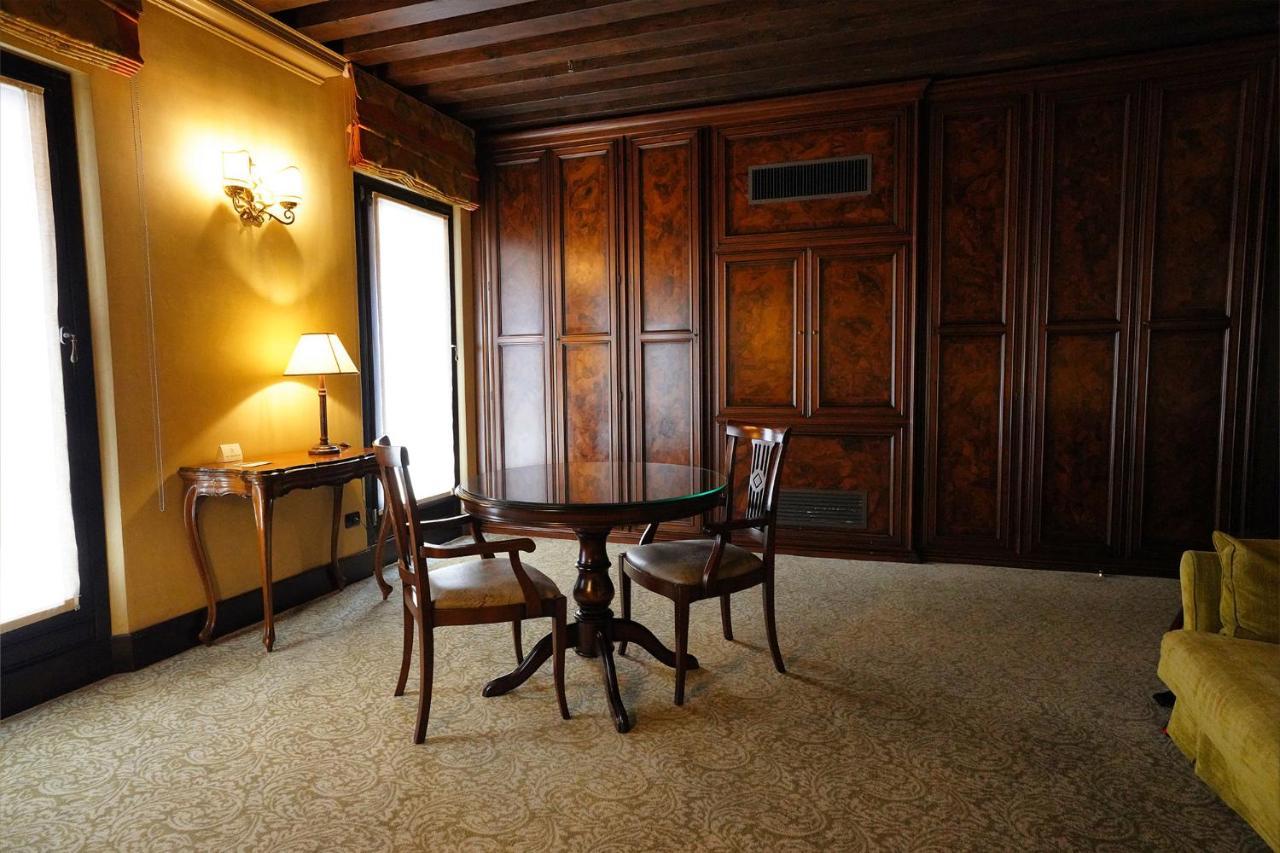ホテル Residenza Grunwald ヴェネツィア エクステリア 写真